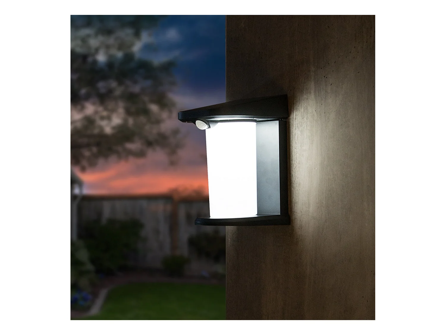 Lot de 2 projecteurs solaires LUSTY Noir Plastique H18cm