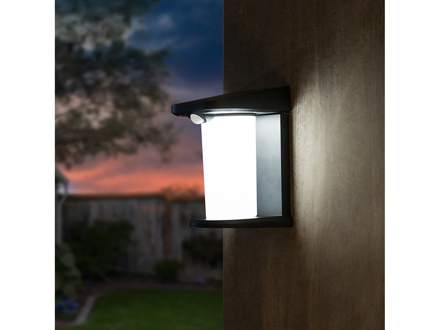 Lot de 2 projecteurs solaires LUSTY Noir Plastique H18cm