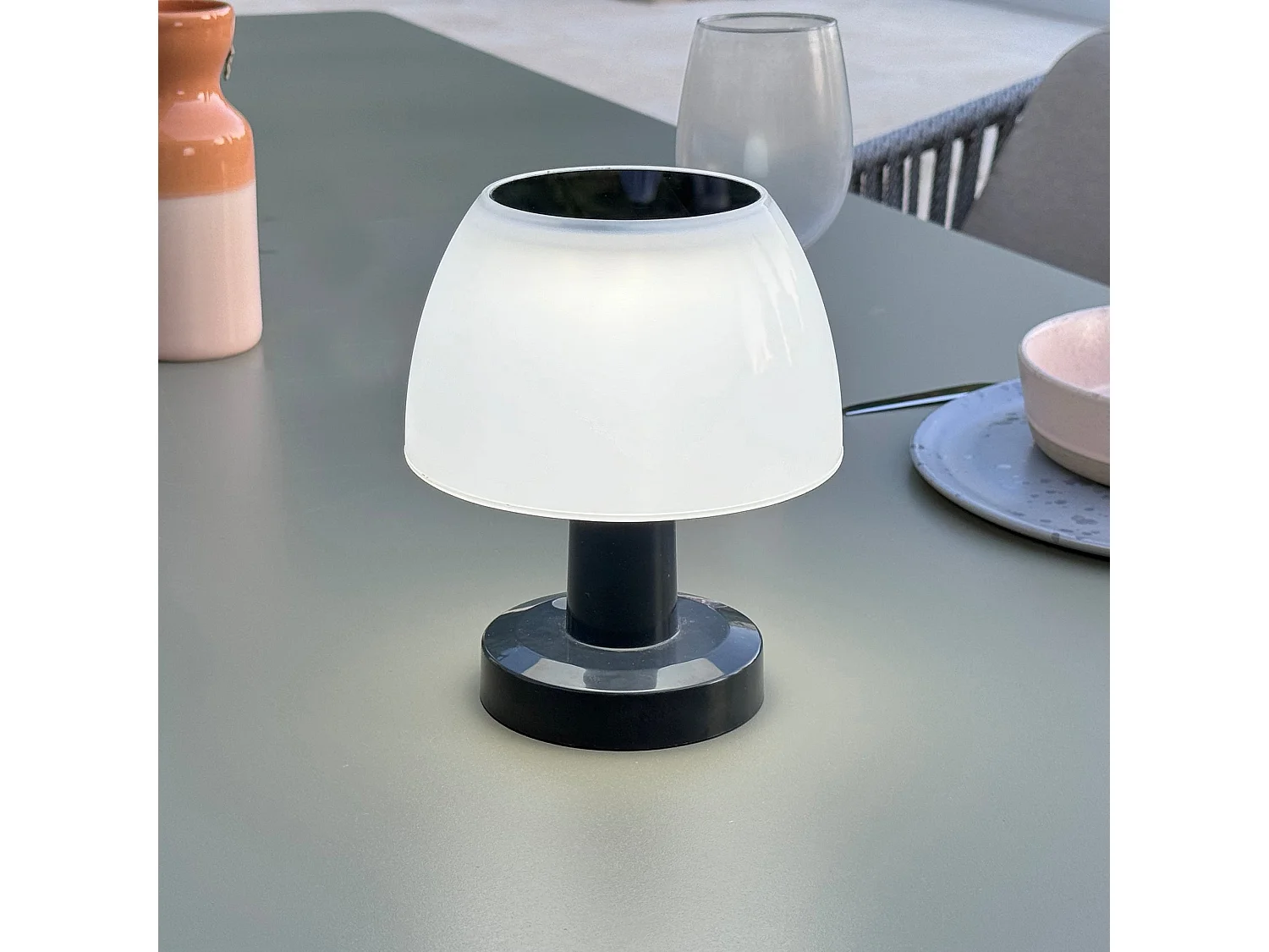 Candeeiro de mesa solar H13.5 cm LUMINA