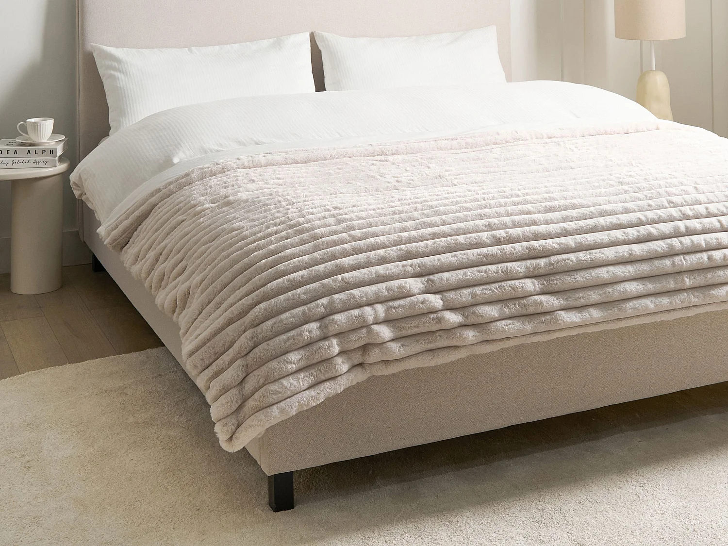 Couvre-lits RAKYA Fourrure synthétique 150 x 200 cm Beige