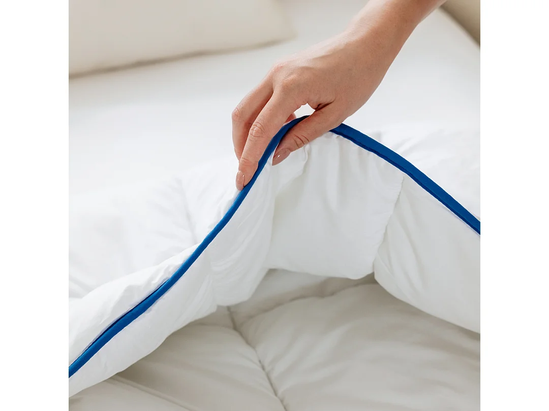 Couette hiver coton et polyester 220x240 épais 5cm