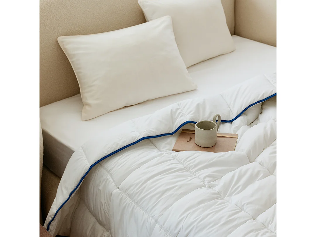 Couette été coton et polyester 220x240 épais 3cm