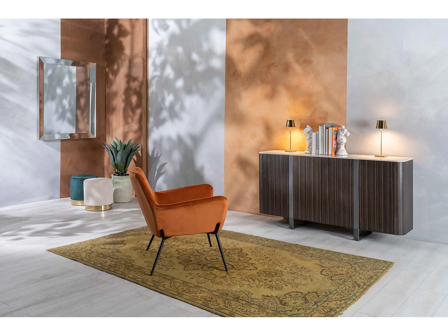 Andromeda - Dressoir met 4 deuren (160 x 40 x H 85 cm) in gouden keramiek