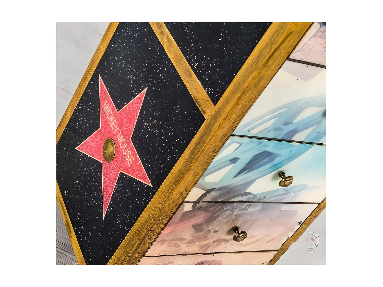 coleção hollywood - Cômoda (45 x 110 H cm) em Madeira de Manga Marrom