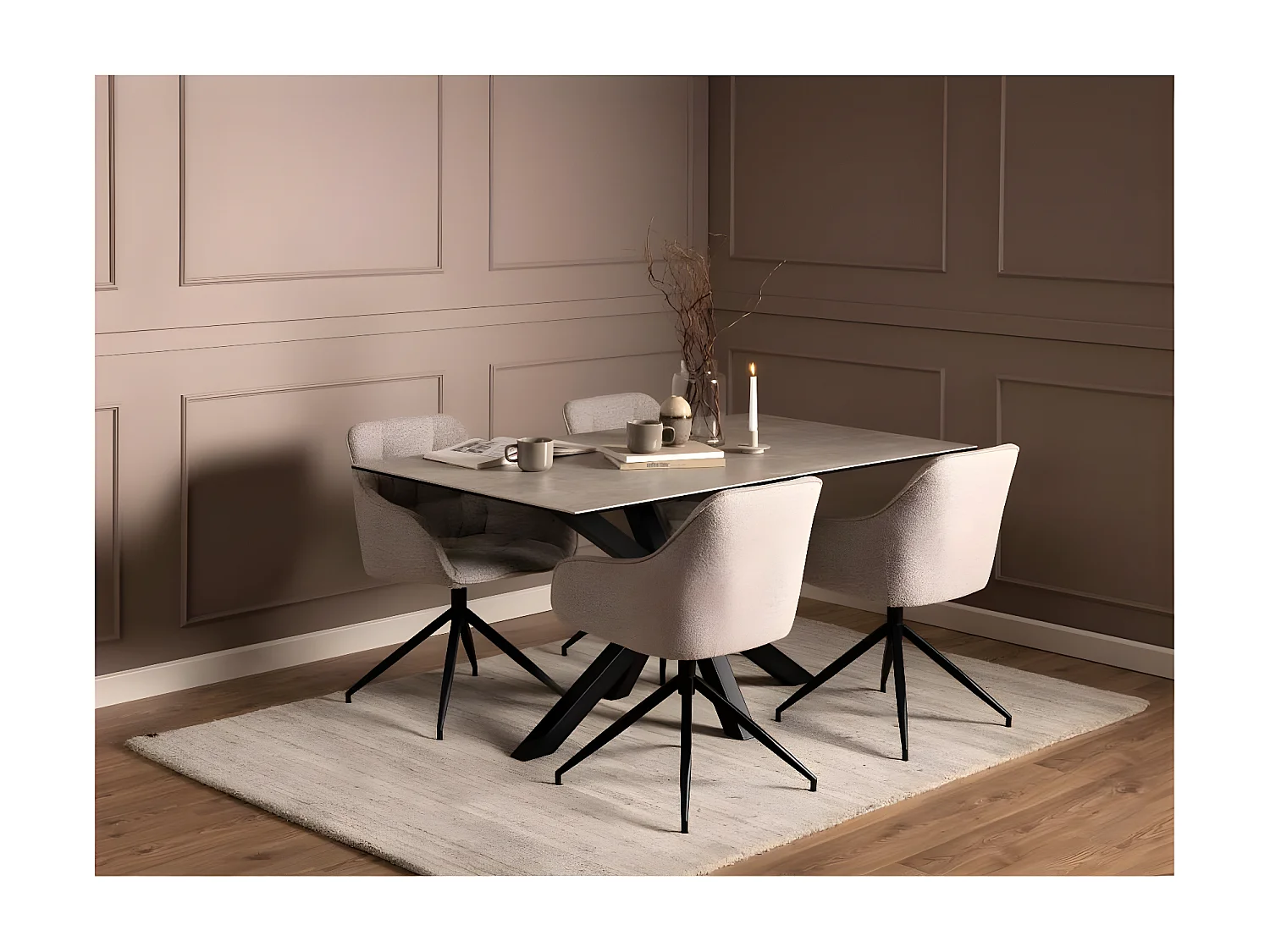 Brooke chaise de salle à manger avec accoudoirs fonction pivotante beige.