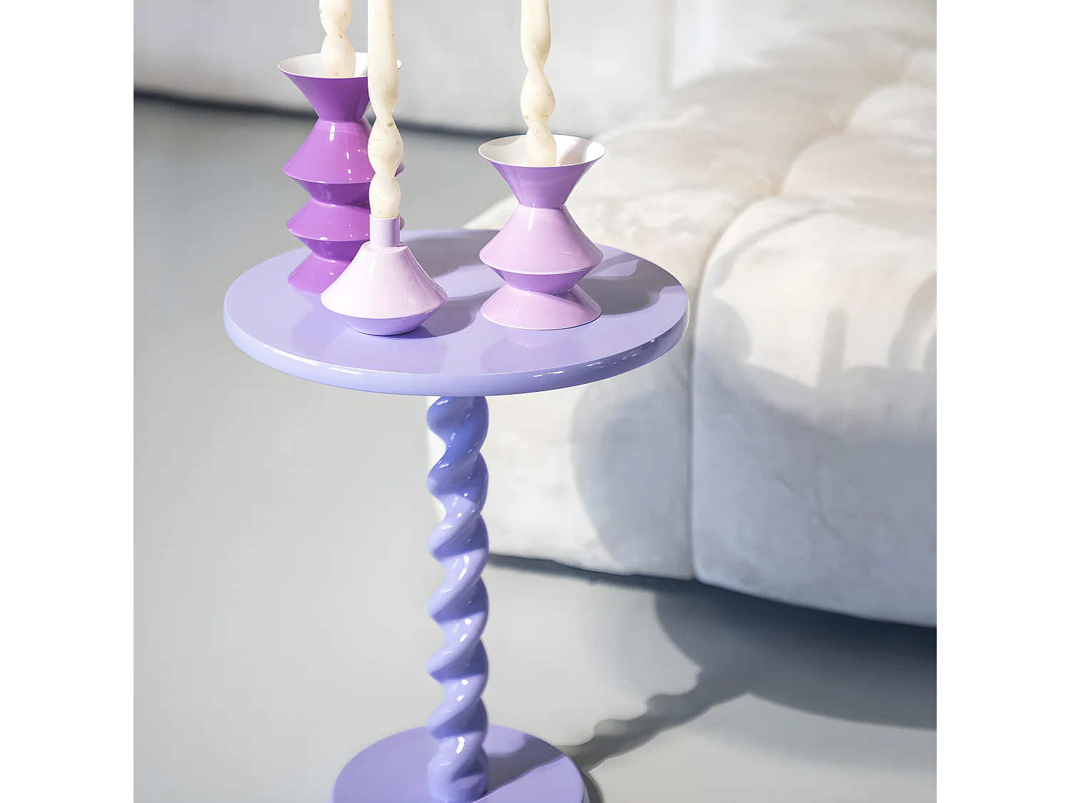 Gula - Table d'appoint en aluminium ø40cm - Lilas