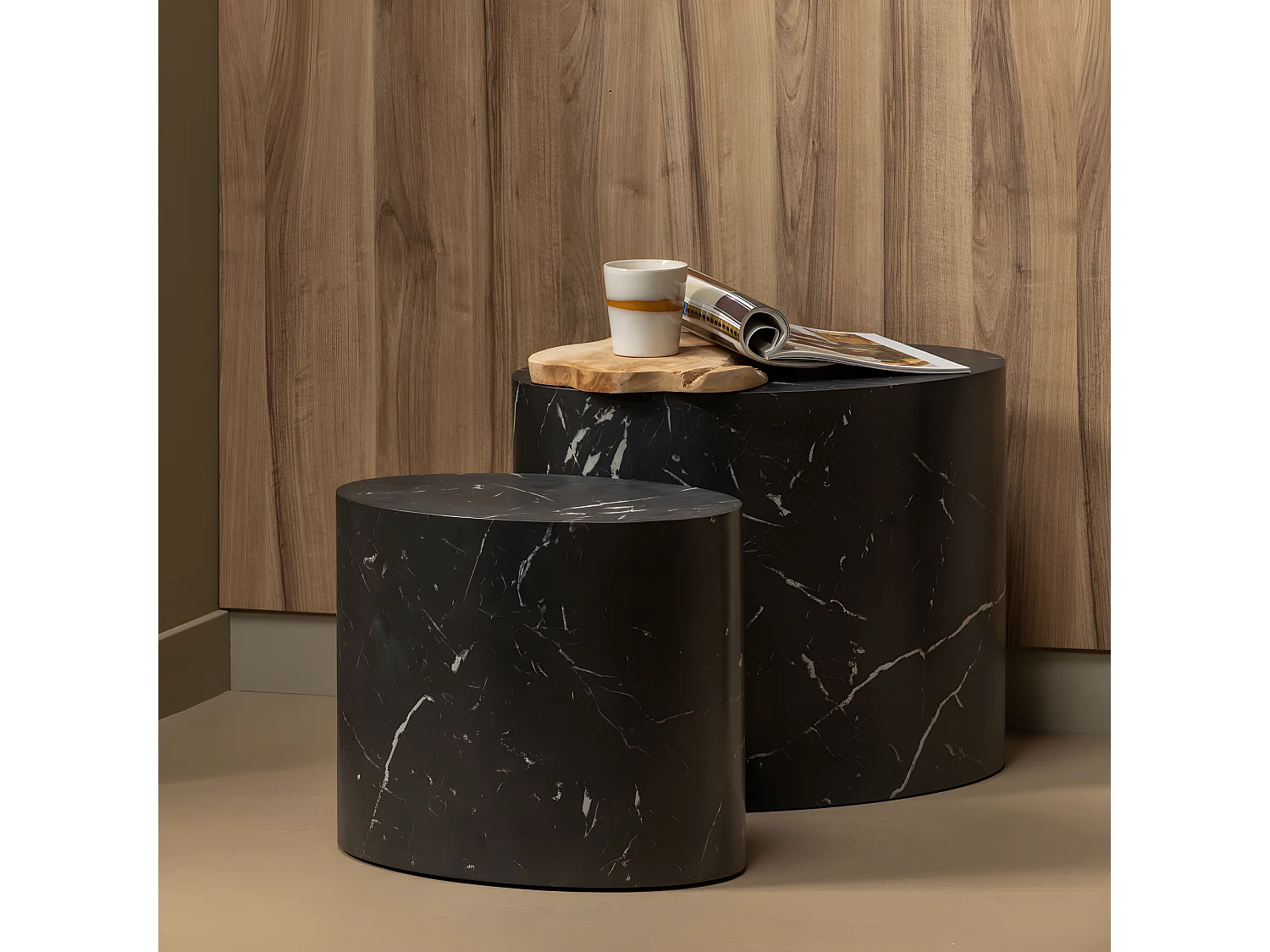 Quint - Table d'appoint ovale en bois 40x24cm - Noir