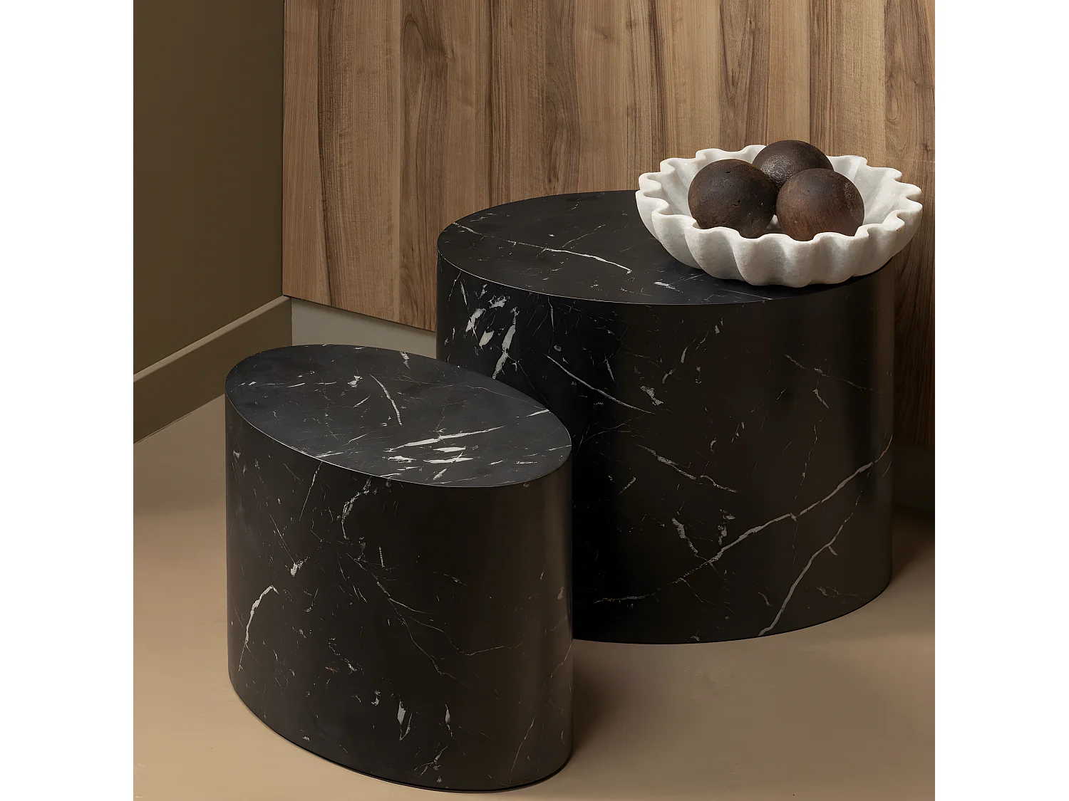 Quint - Table d'appoint ovale en bois 40x24cm - Noir