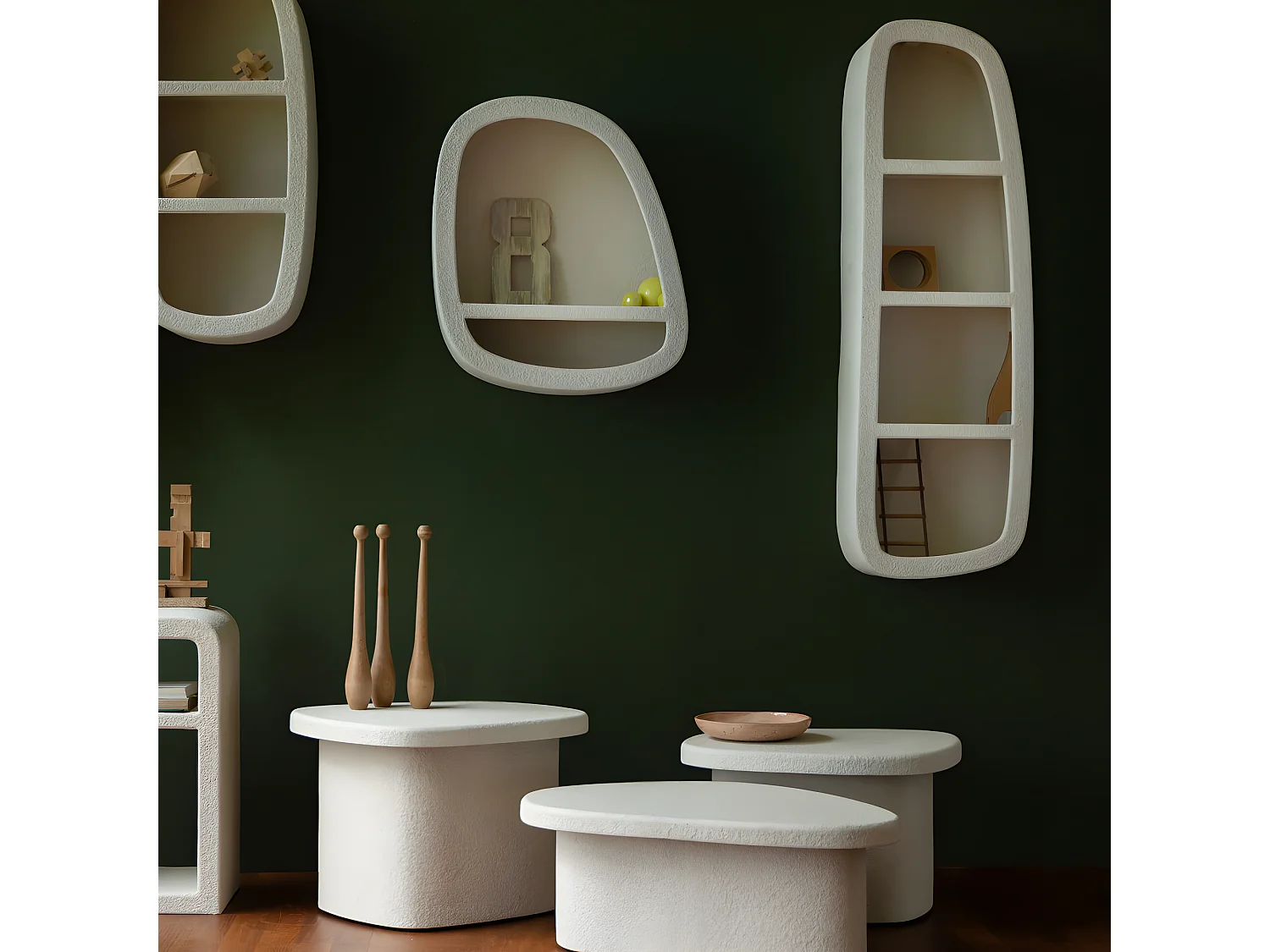 Veda - Table d'appoint organique en marbre recyclé H35cm - Ecru