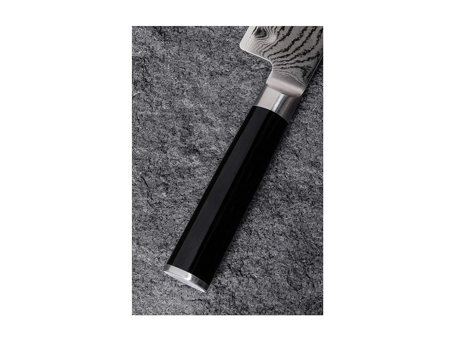 Shun Classic 20cm mes met 32-laags damast lemmet