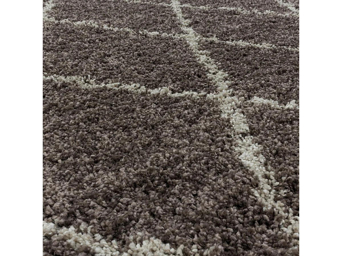 Tapis berbère 60x110 tissé motif losange SHAGGY A taupe