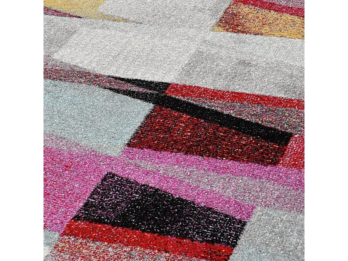 tapis chambre 150x220 tissé rouge et vert rectangle motif ethnique ELYZA