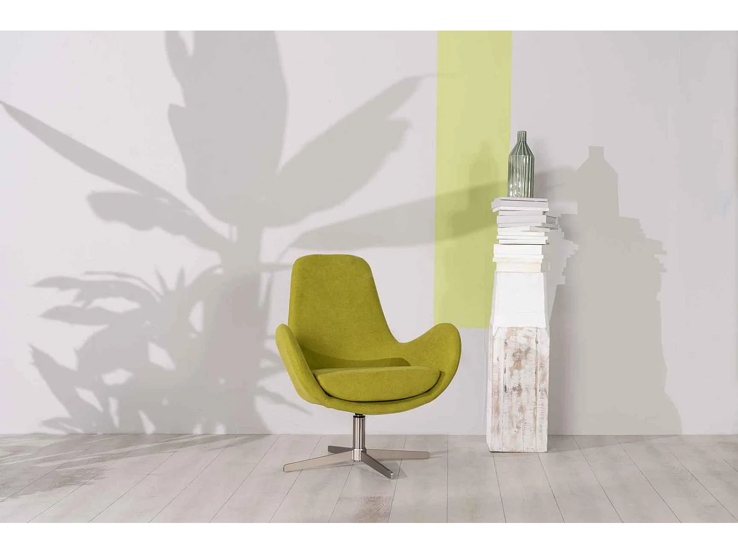 Olga Fauteuil pivotant en tissu vert