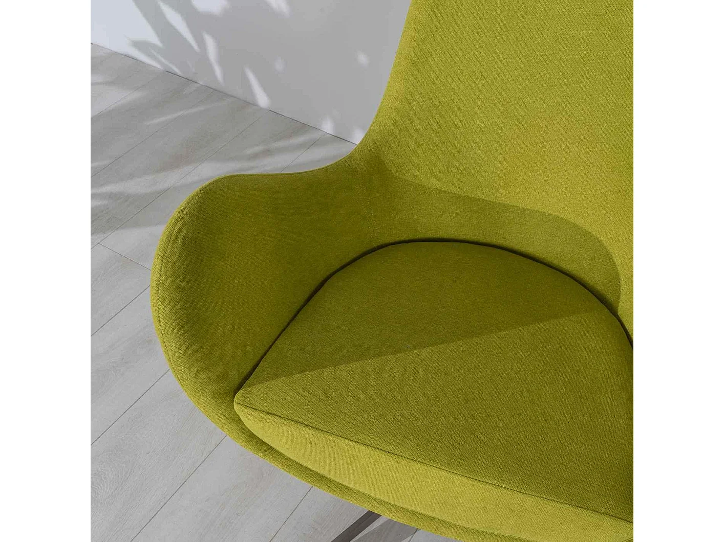 Olga Fauteuil pivotant en tissu vert