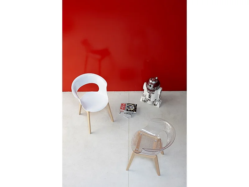 Chaise design avec pieds bois - NATURAL MISS B Antishock - déco originale