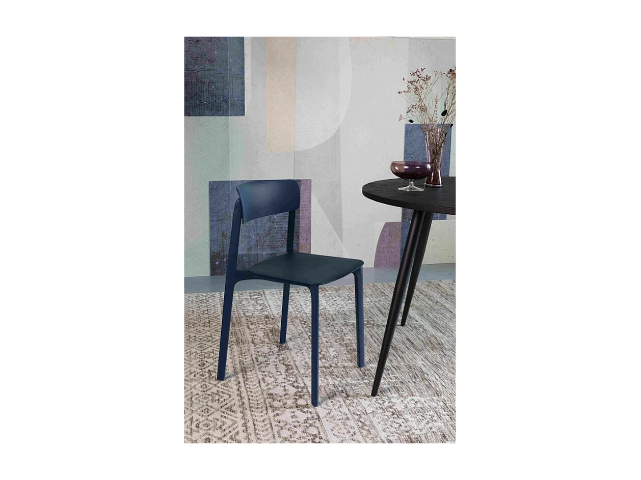 Lot de 4 chaises en polypropylène Clive