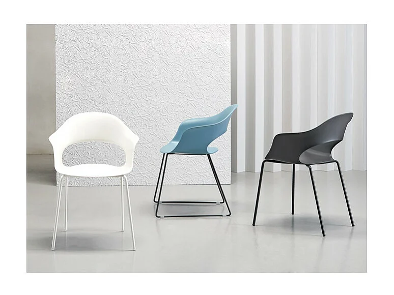 Chaise Lady B intérieur extérieur par Scab design