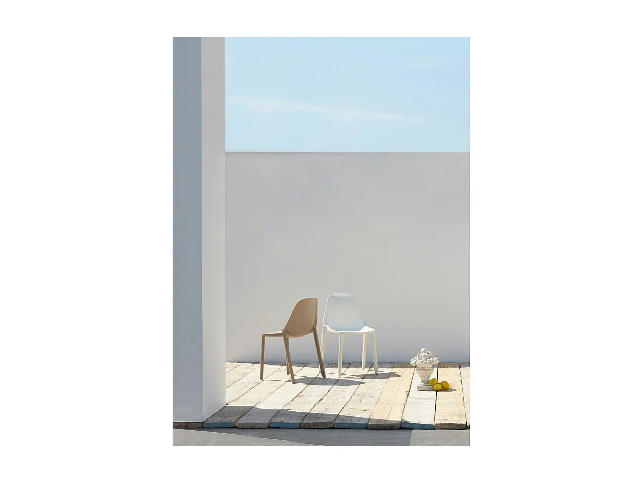 Chaise PIU interieur et exterieur