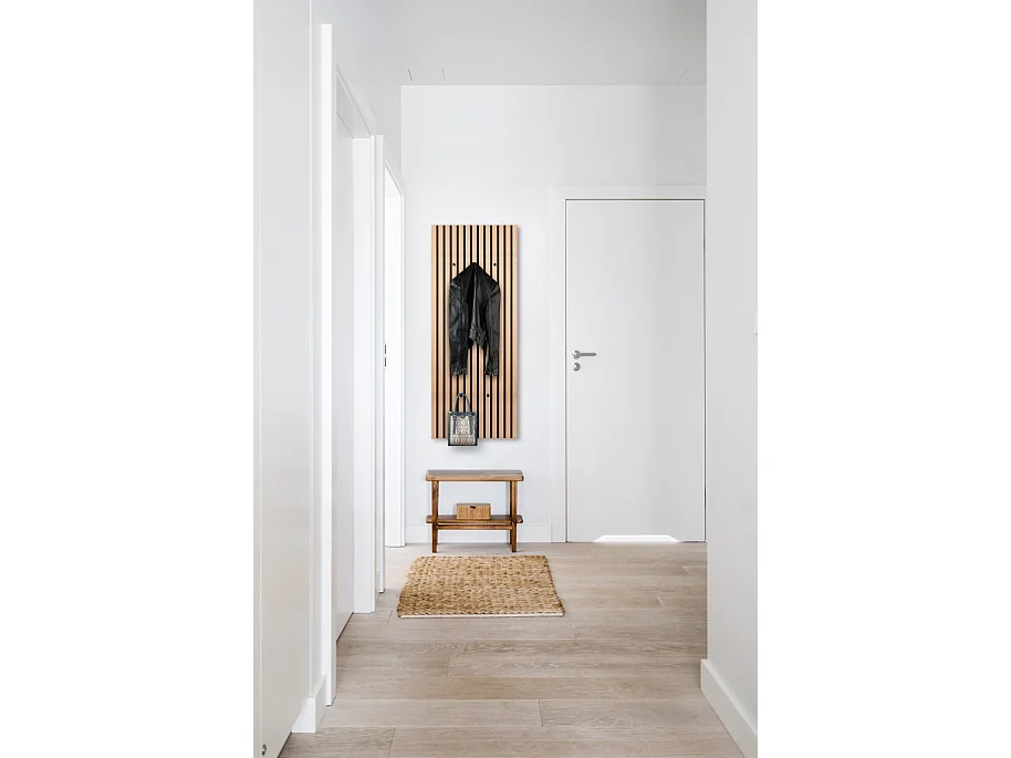 Porte manteau panneau en chêne 5 crochets GRACE