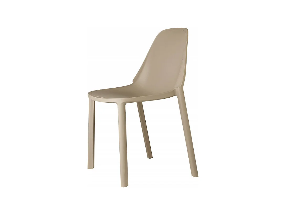Chaise PIU interieur et exterieur