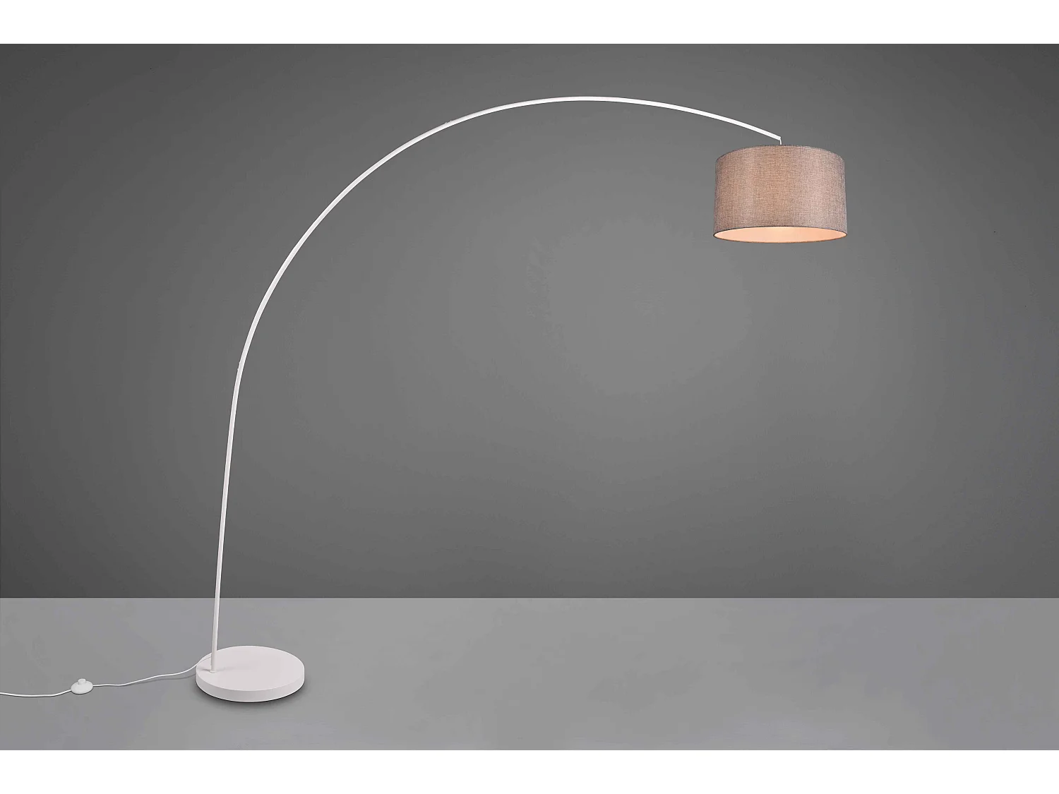 Lampadaire métal abat jour tissu en arc Mansur