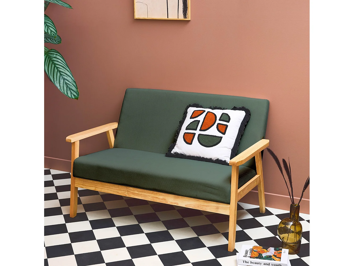 Banquette canapé 2 places en bois et tissu velours côtelé coloris vert kaki. Isak. L 114 x P 69.5 x H 73cm