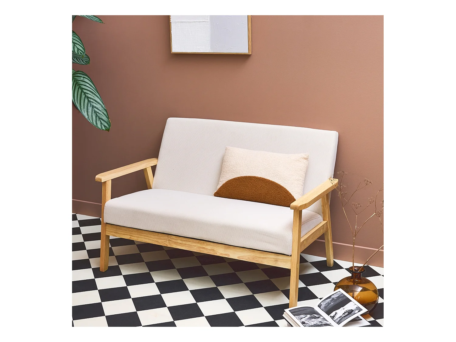 Banquette canapé 2 places en bois et tissu velours côtelé coloris blanc crème. Isak. L 114 x P 69.5 x H 73cm