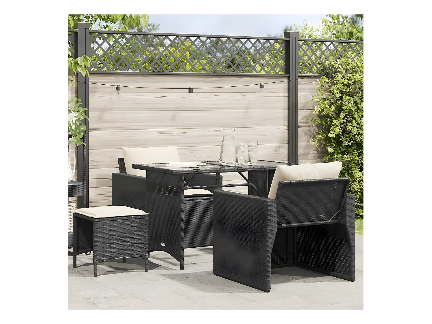 Salon de jardin 4 pièces avec coussins noir résine tressée