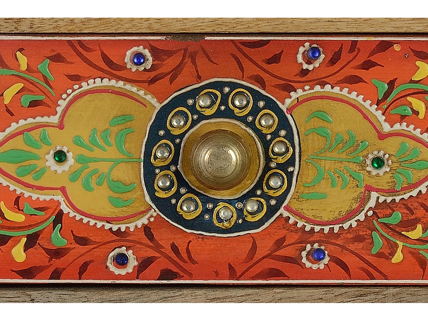 Mobiletto a 9 cassetti in massello di mango dipinto a mano