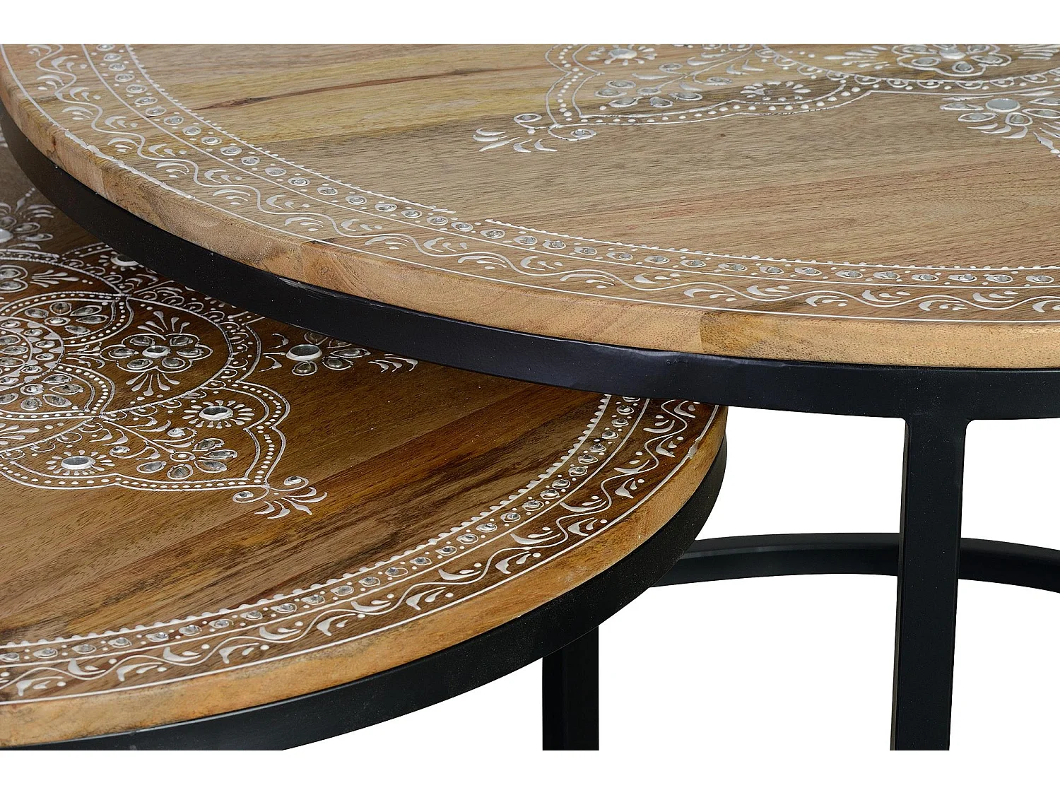 Table basse en bois de manguier et pieds en métal naturel et noir