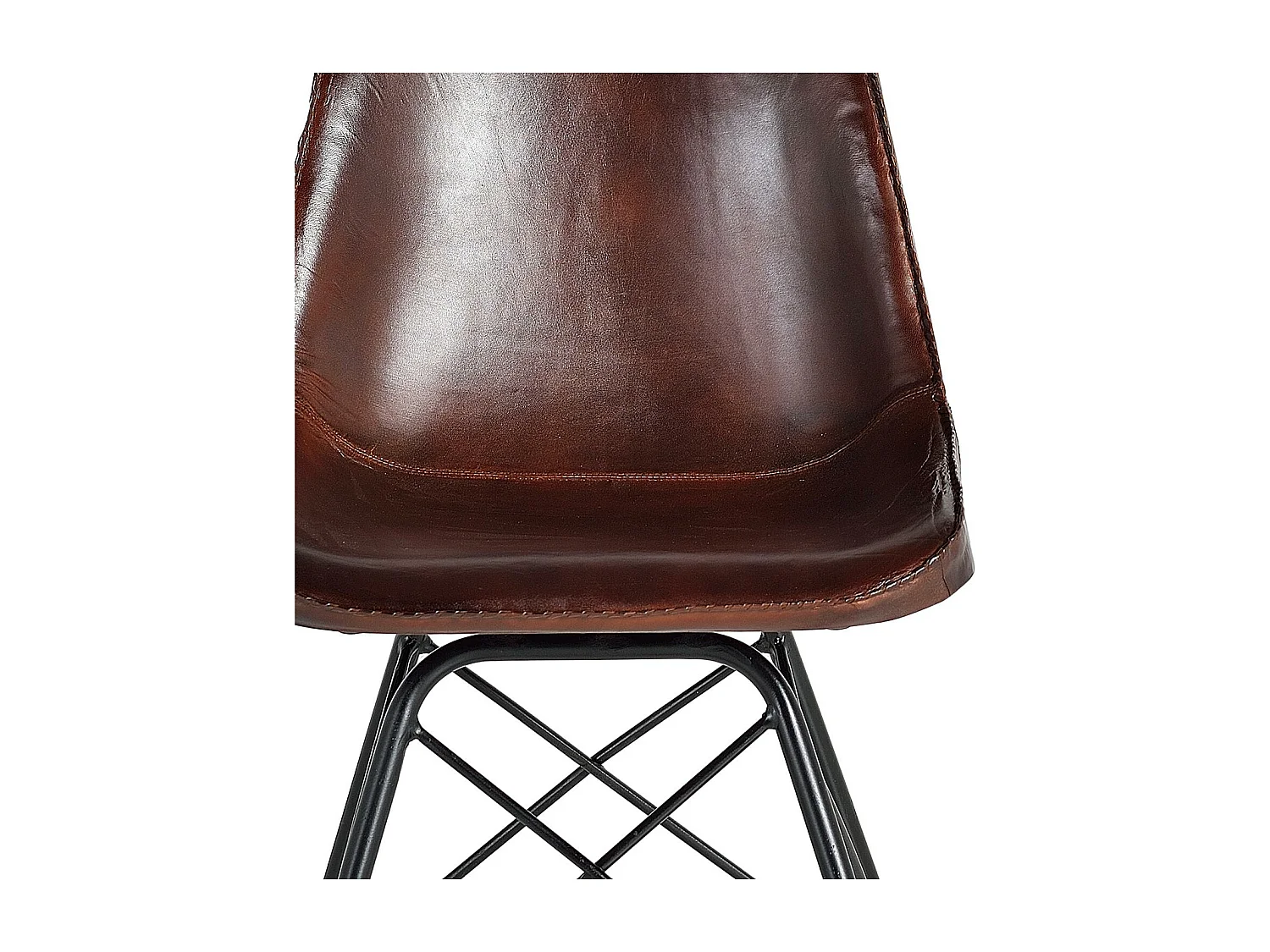 Cadeira estilo industrial estofada em couro natural. Marrón.Giner y Colomer.83x54x45