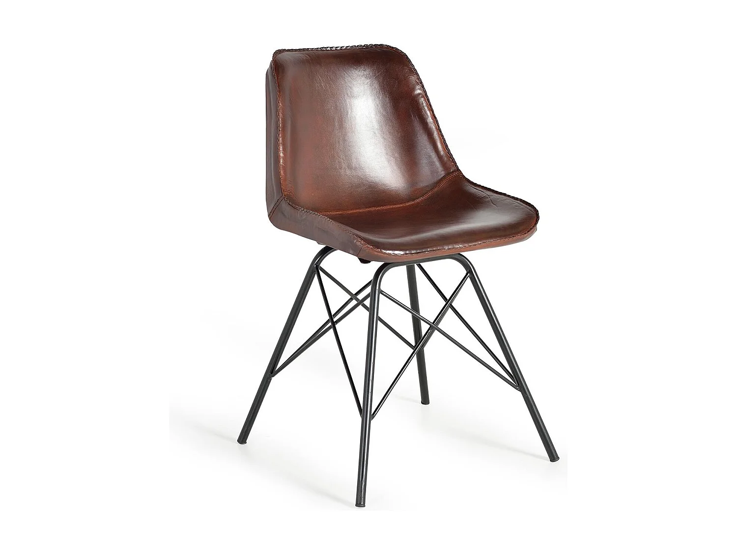 Chaise de style industriel recouverte de cuir naturel