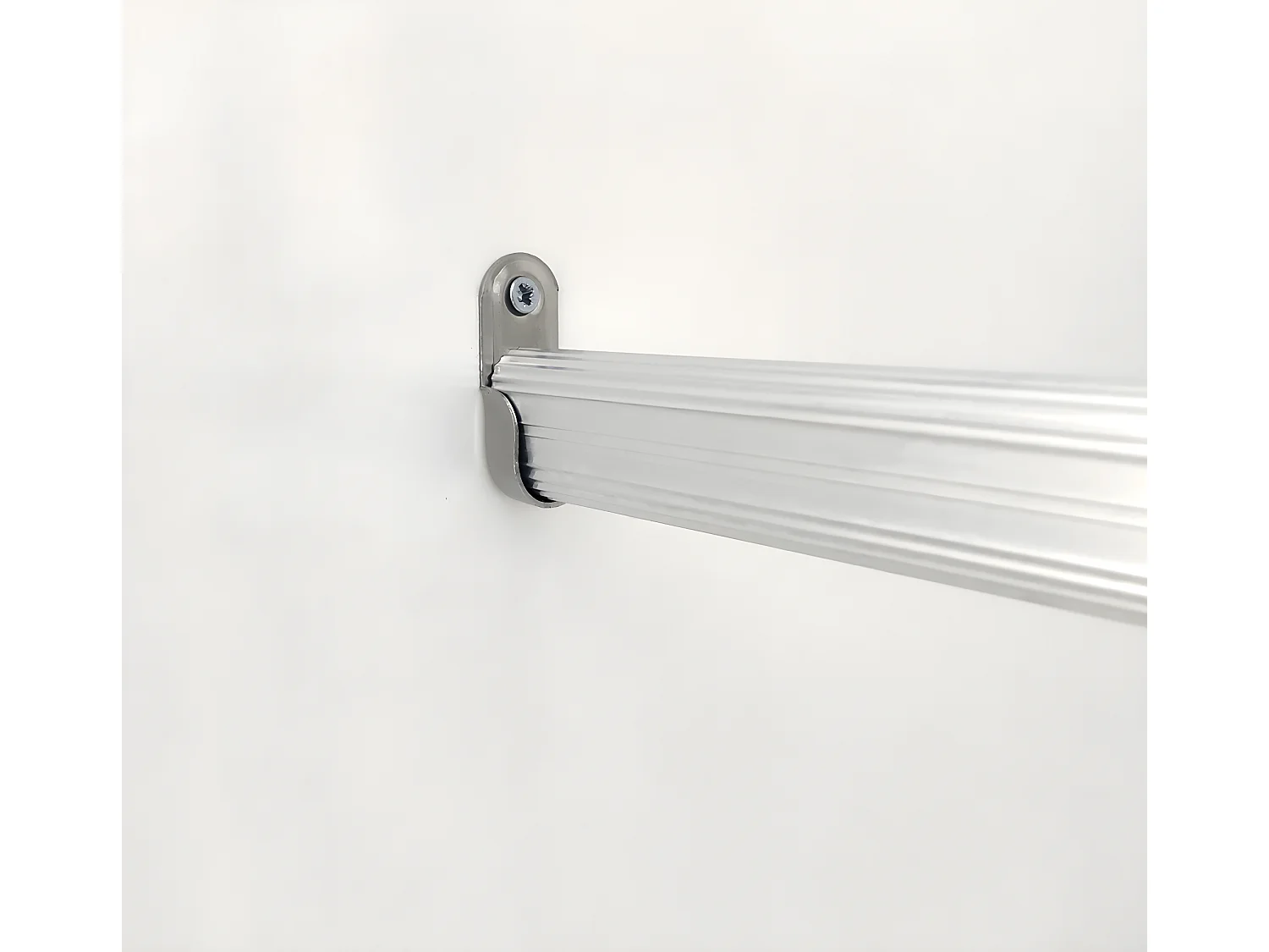 Armario con 3 puertas correderas color Blanco - Altura 200 x Longitud 150 x Profundidad 55 cm