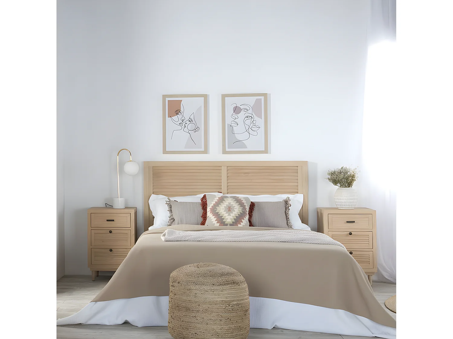 Comodino legno massello, pannello in mdf e impiallacciatura  naturale 37x69