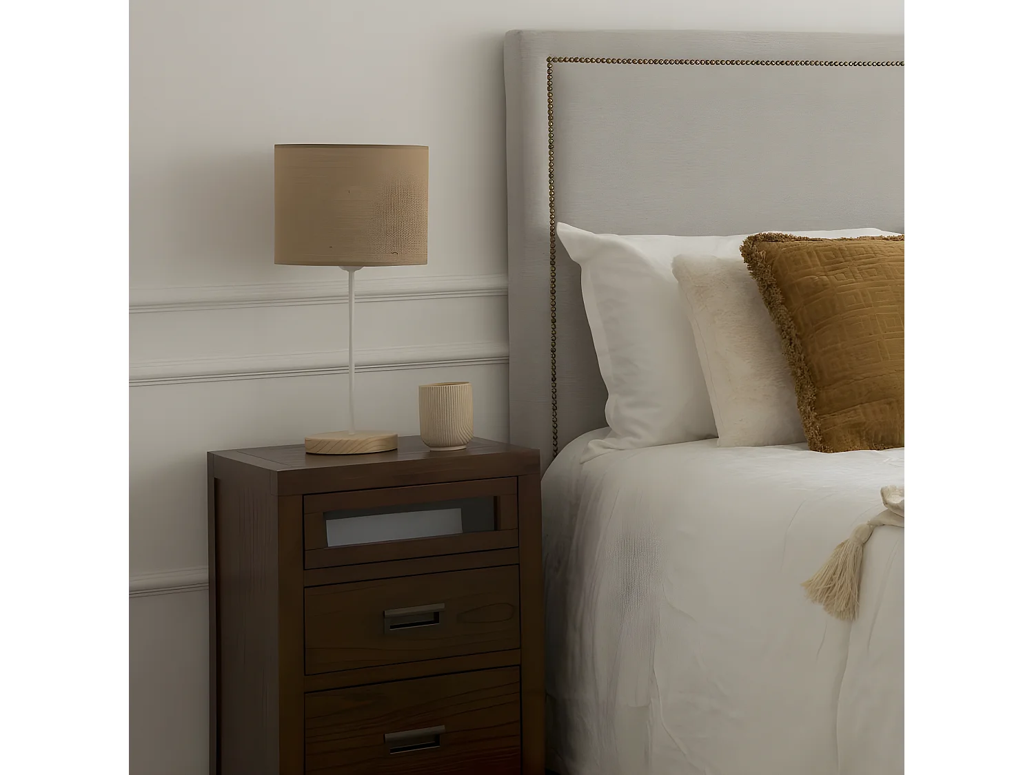 Table de chevet en bois massif marron 44x64