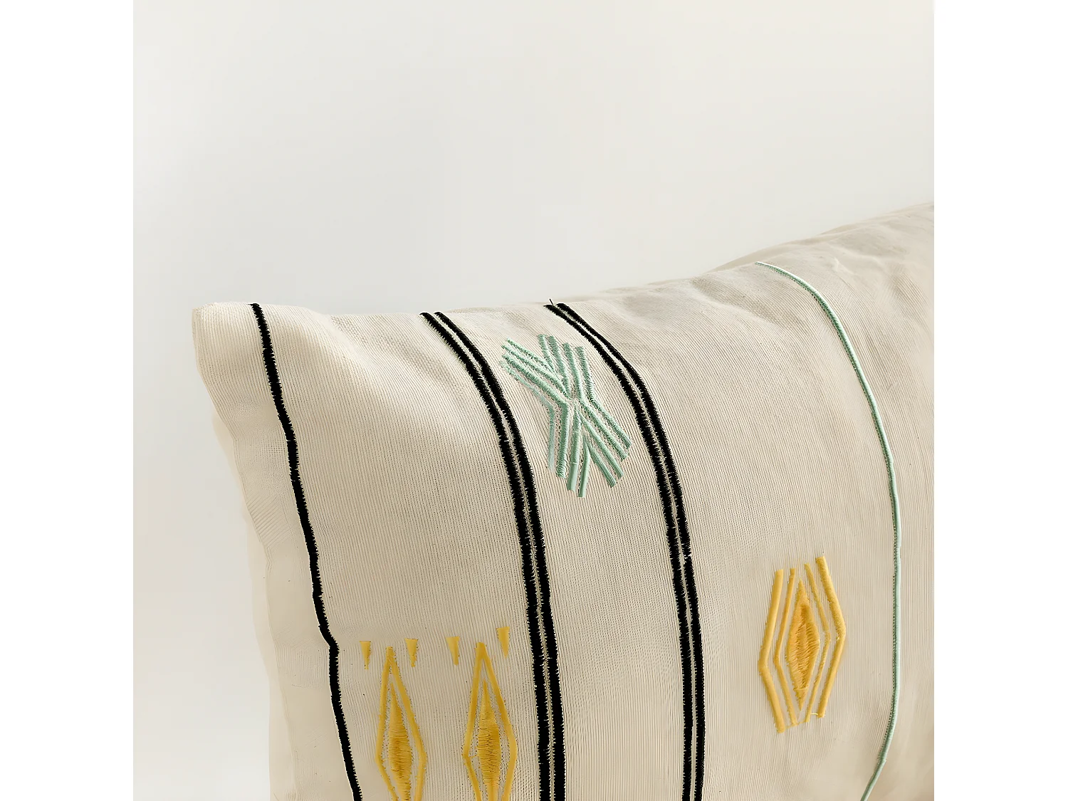 Coussin textile  30 cm x 50 cm-Tric