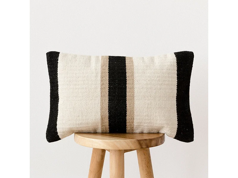 Coussin textile  30 cm x 50 cm-Pris