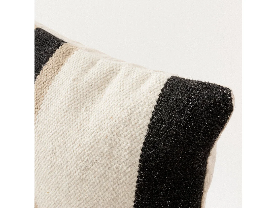 Coussin textile  30 cm x 50 cm-Pris