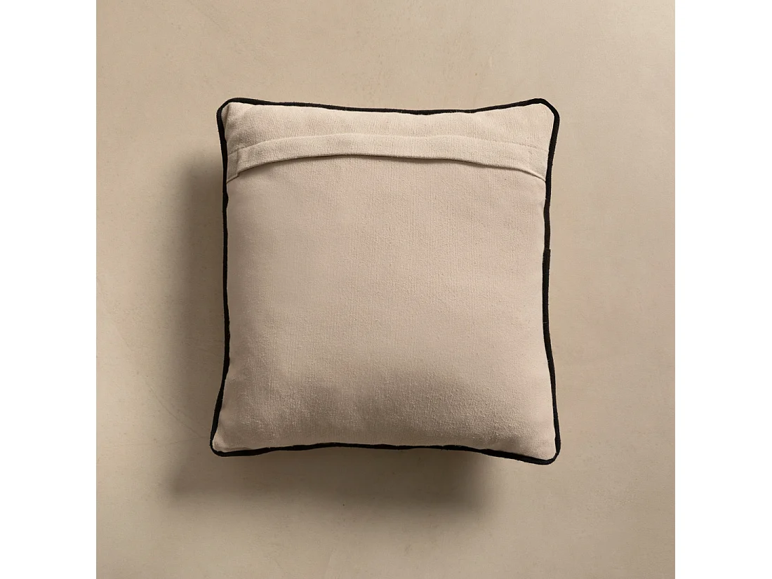 Coussin textile beige 45 cm x 45 cm-Bloq