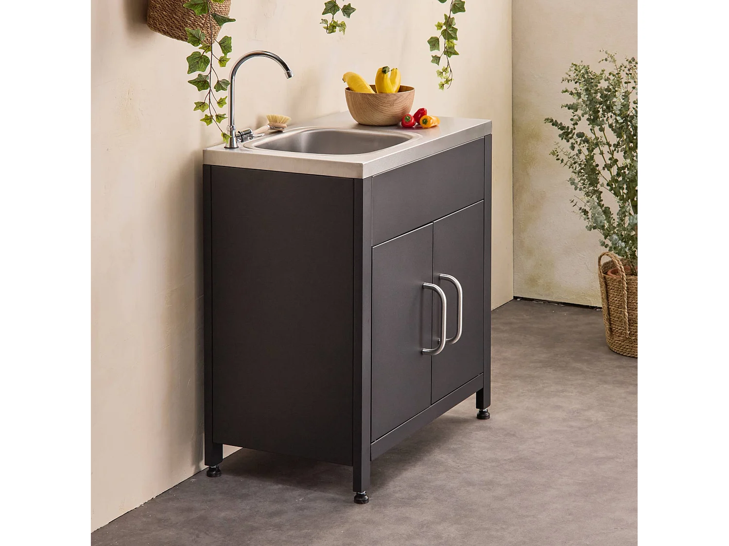 Cocina exterior de acero con fregadero de 80cm negro