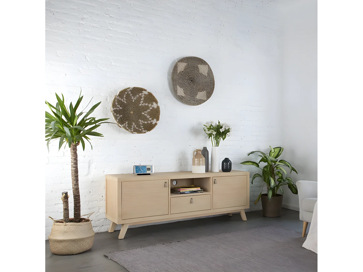 Meuble tv en bois massif naturel 160x60