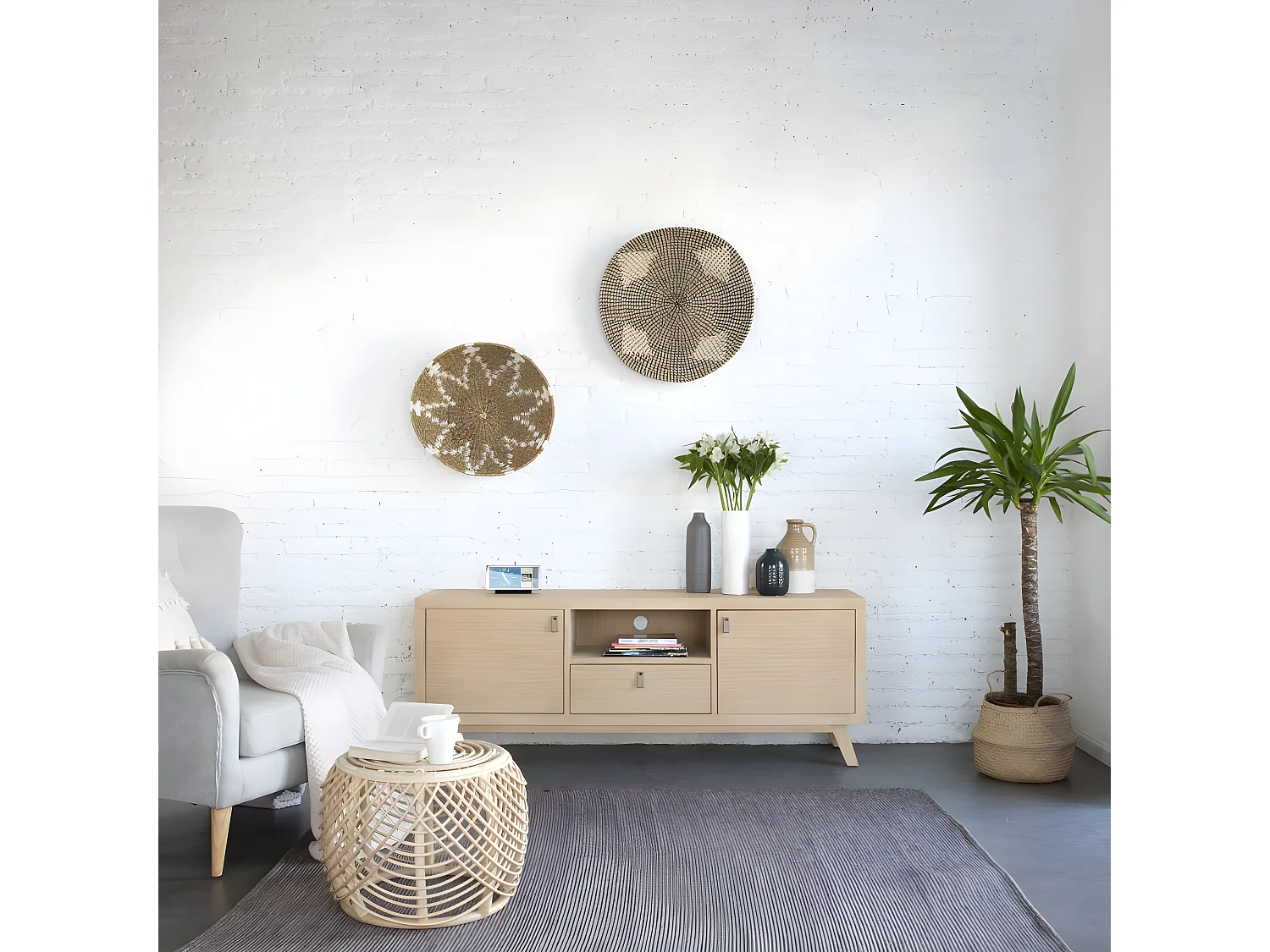 Meuble tv en bois massif naturel 160x60