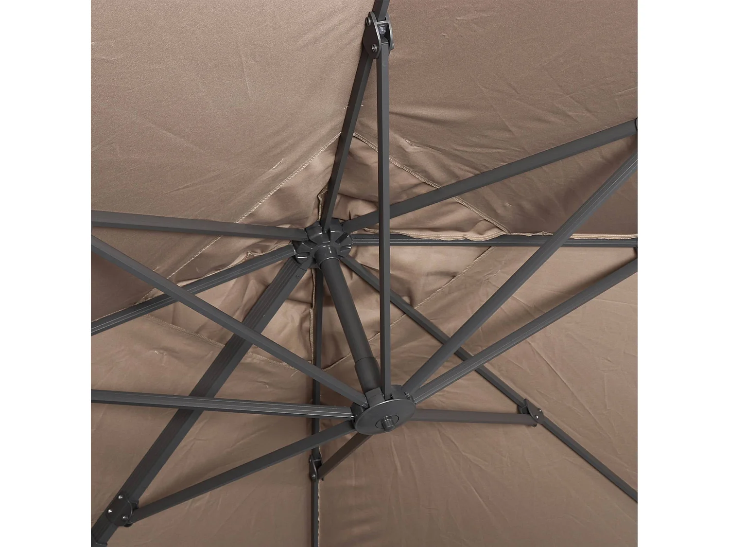 Parasol déporté carré taupe 3x3m structure grise + Lot de 4 dalles à lester 50x50cm
