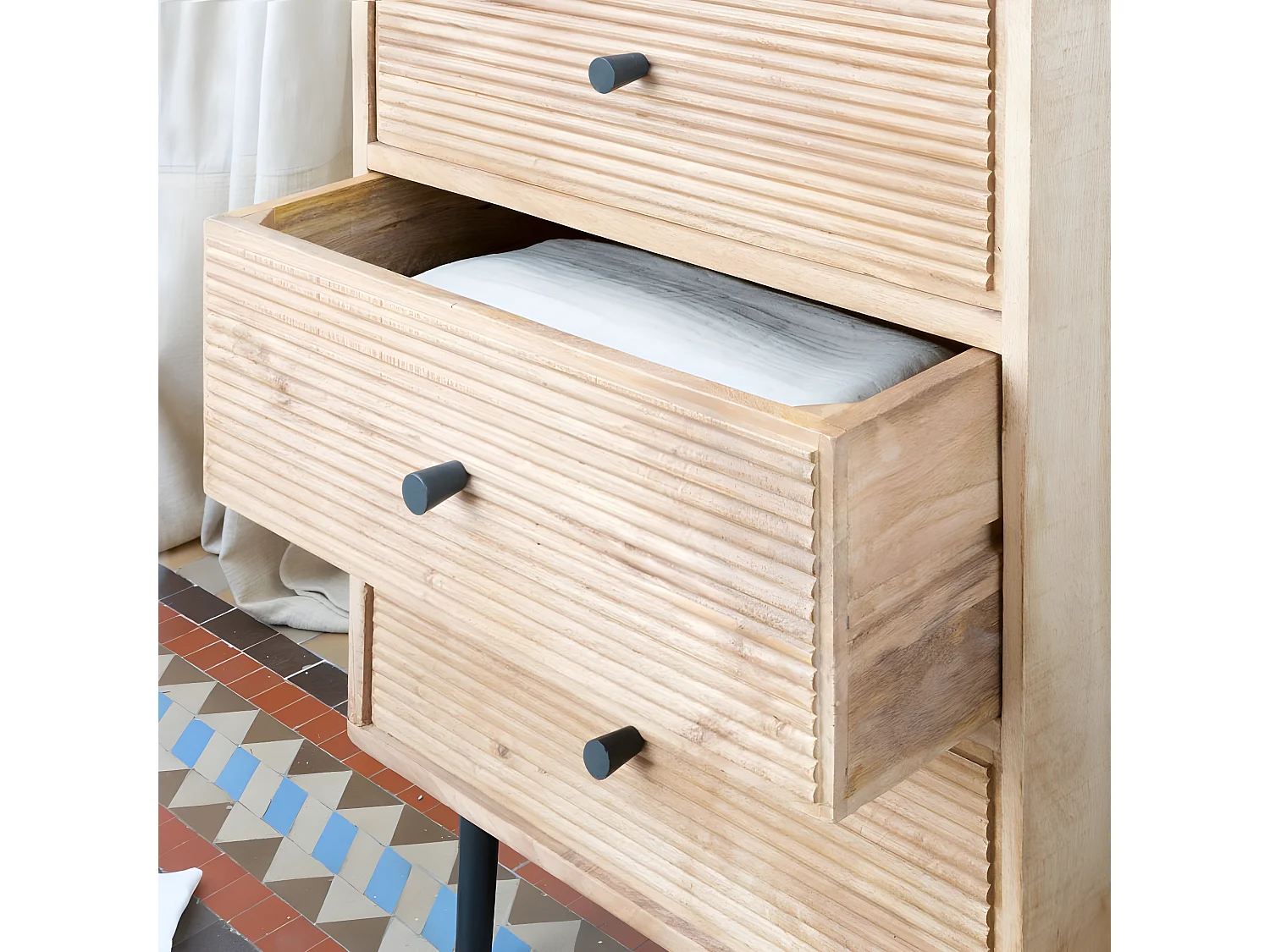 Chiffonnier en bois massif naturel 60x107