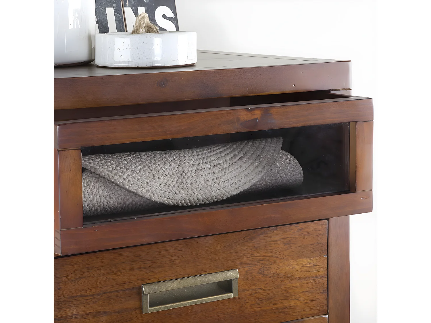 Cassettiera legno massello e impiallacciatura naturale di mindi Tek 44x125