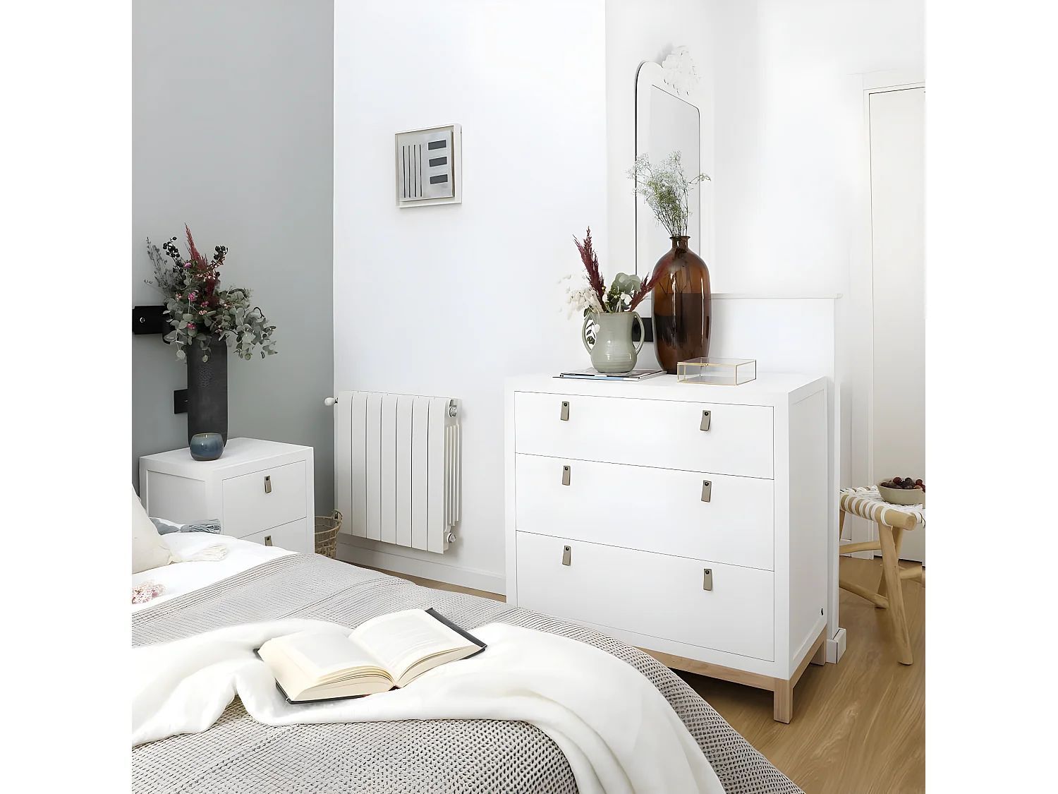 Commode en bois massif blanc 90x90