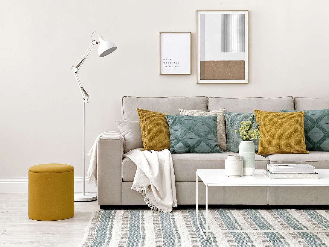 Pouf tapissé moutarde 40 cm x 35 cm-Claud