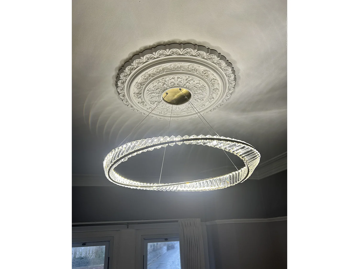 LED Kronleuchter ROSENDE Metall Gold