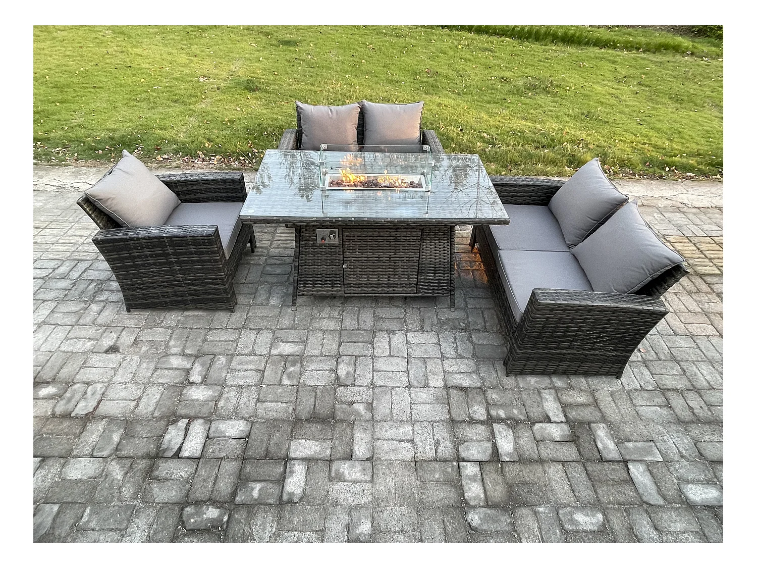 Rattan Gartenmöbel im Freien Gas Feuerstelle Tisch Sets Gasheizgerät mit Doppelsitz-Sofa Stuhl 5-Sitzer Dunkelgrau Gemischt