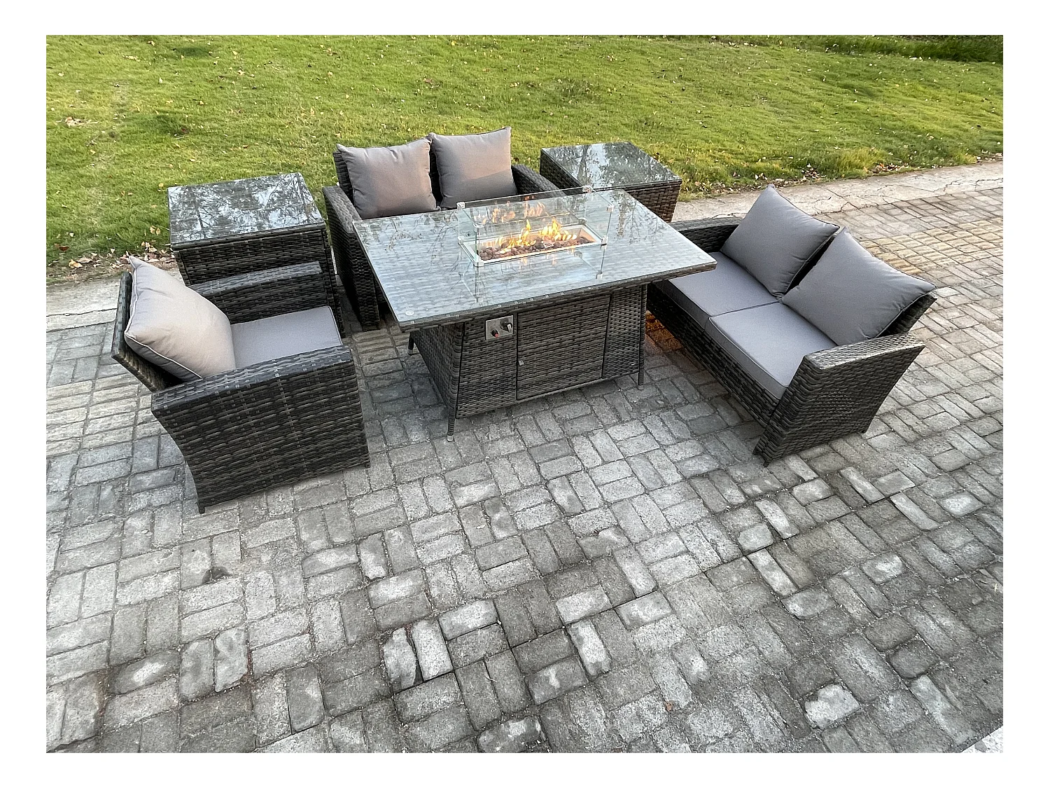 Rattan Gartenmöbel im Freien Gas Feuerstelle Tisch Sets Gasheizgerät mit Liebes-Sofa Stuhl 2 Beistelltische 5-Sitzer Dunkelgrau Gemischt